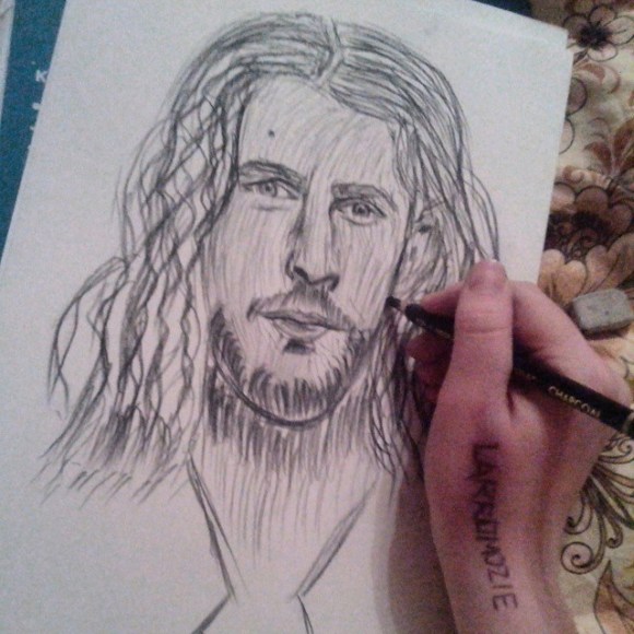 sketch of my favourite @hozier ~ 20 min. #instaart #illustration #pencil #painting #portrait #artfido #artsgallery #art_realistique #artsy #art #artoftheday #artwork #sketch #draw #daily_art #drawing #fanart #hozier #charcoal #myart
