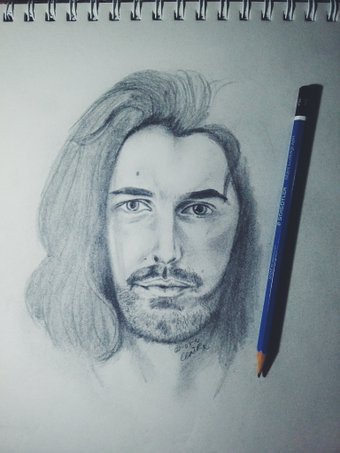 CaRRaHyVAAA7uHm.jpg-small